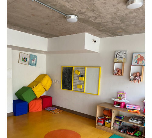 Metro Las Torres - Semi-nuevo - 3dorm, 2bañ, 2est, 1bod