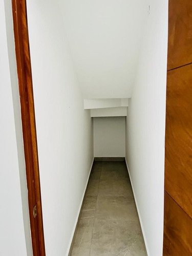 Estrena Casa En Lomas De Juriquilla, 4 Recamaras, Una En Pb, 4 Baños, Jardín