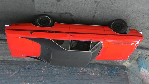 Dodge Charger R\t