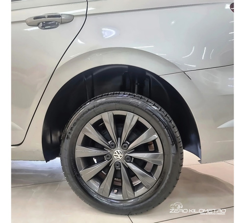 Volkswagen Virtus 1.6 MSI TOTAL FLEX AUTOMÁTICO