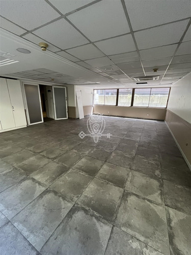 Local Comercial En Arriendo En Las Condes