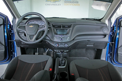 Imagen 10 de 13 de Chevrolet Aveo 2022 1.5 Lt Mt