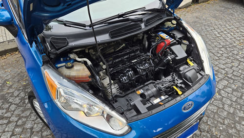 Ford Fiesta Kinetic 1.6 Titanium Powershift 120cv