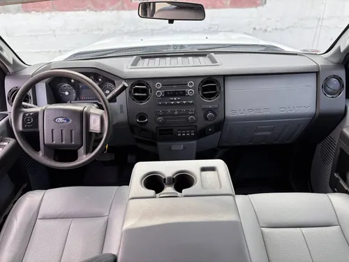 Ford F-450 6.8 Xl At