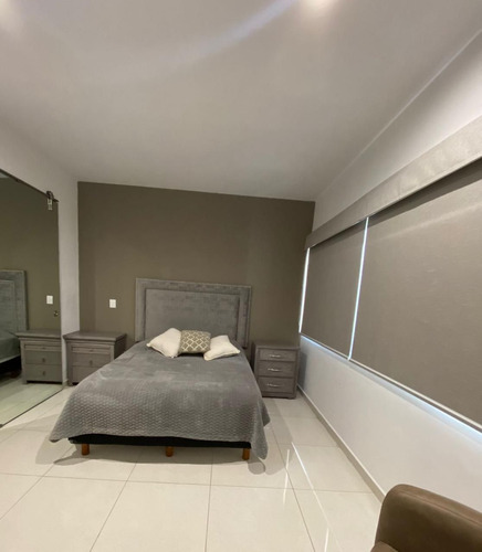 Propiedad Para Inversión En Venta Con 2 Deptos, 1 Loft En Milenio, Queretaro.