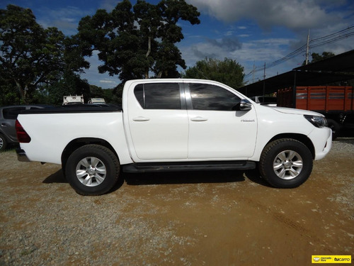 Toyota Hilux 2.4l