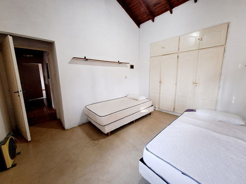Casa Quinta En Alquiler Temporario Hasta El 30 De Noviembre De 2025 Barrio Privado Comarca Del Sol, Exaltación De La Cruz