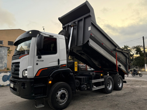 Caminhão Caçamba Basculante Vw 31320 2024 Traçado Ñ 31330