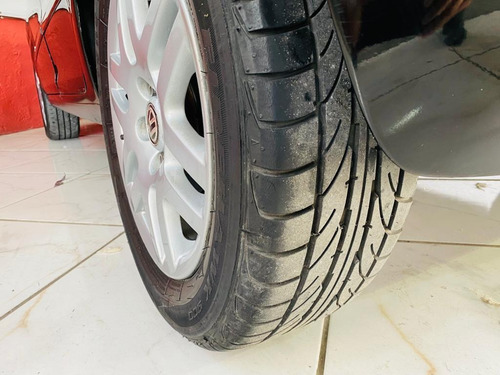 Imagem 6 de 11 de Volkswagen Fox Fox 1.0 Gii Flex Manual