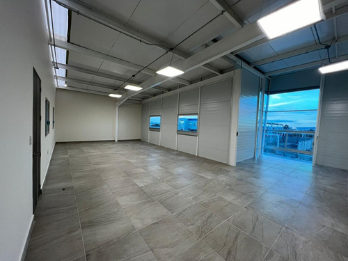 Nave Industrial En Microparque Pyme En Cumbres De Conin