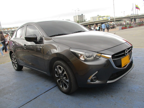 Mazda 2 Touring 1500cc At Aa