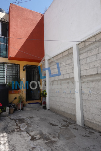 Casa Dentro De Privada Magnificas Condiciones