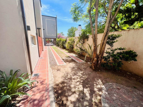 Imagen 8 de 11 de Ph Venta Gral Rodriguez 2 Amb - Terraza A Estrenar