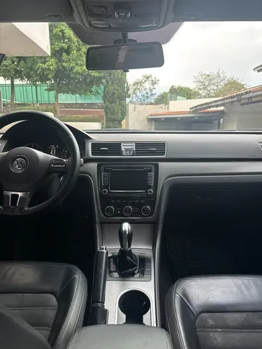 Volkswagen Passat 2.5 Highline At