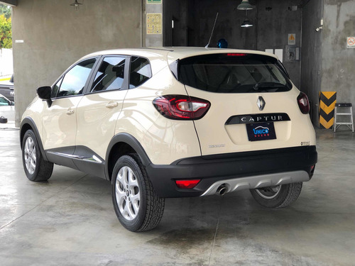 Imagen 11 de 15 de Renault Captur 2018 2.0 Intens Mt