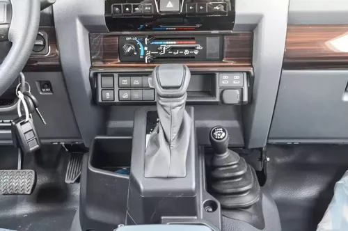 Toyota Lc76 2024