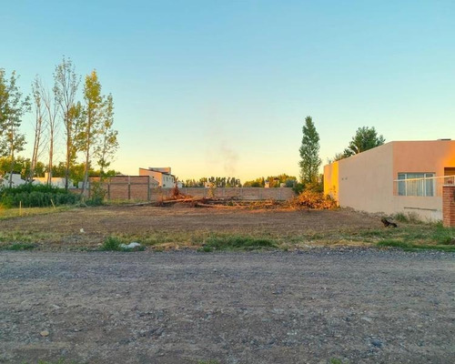 Imagen 2 de 5 de Terreno En Piedras Blancas, Fernandez Oro