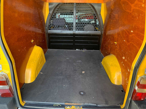 Imagem 4 de 14 de Fiat Fiorino 2011 1.3 Flex 4p