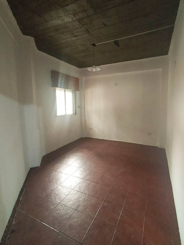 Imagen 8 de 10 de Venta De Excelente Departamento En Ezeiza