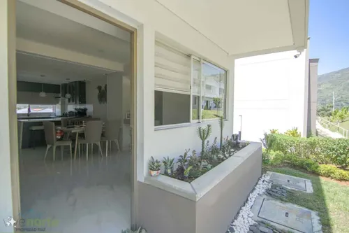 Casa En Venta En Llano Azul. Cod V12978
