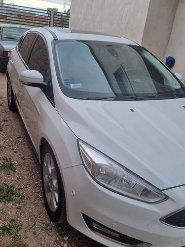 Ford Focus III 2.0 Sedan Se Plus Mt