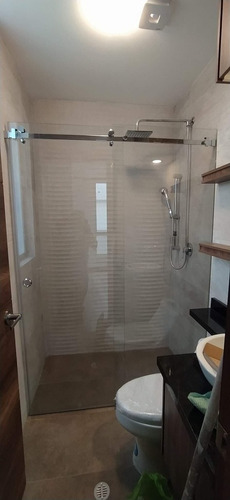 Imagen 5 de 10 de Puertas De Vidrio Templado