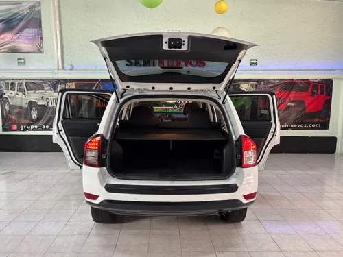 Jeep Compass 2.4 Latitude 4X2 At
