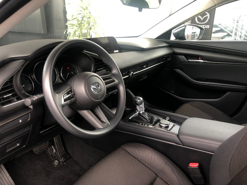 Imagen 7 de 11 de Mazda 3 Prime At 2022