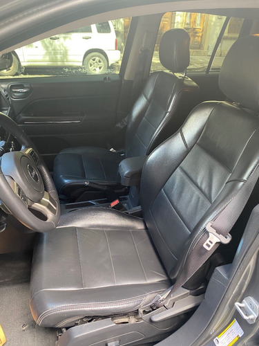 Jeep Compass Limited 2.4 4wd Cvt 2013 116000km Permuto Vendo