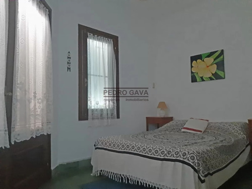 Chalet De Época A La Venta Sobre El Pasaje Superior Piria, Hermosas Vistas
