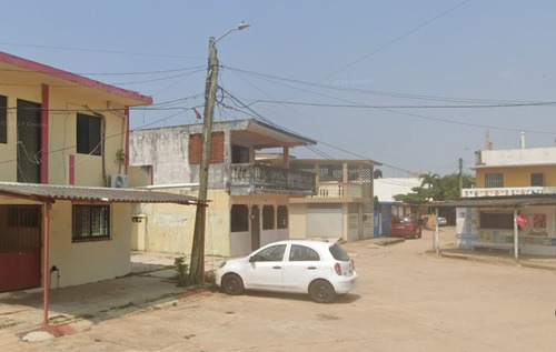 Casa En Venta En Coatzacoalcos, Veracruz. Tsc/
