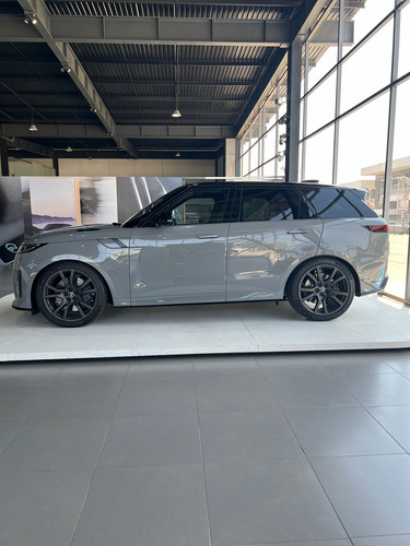 Land Rover Range Rover Sport 4.4 Mhev Sv Edition Two
