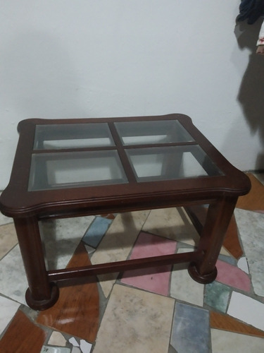 Mesa De Centro En Madera Y Vidrios En Oferta 