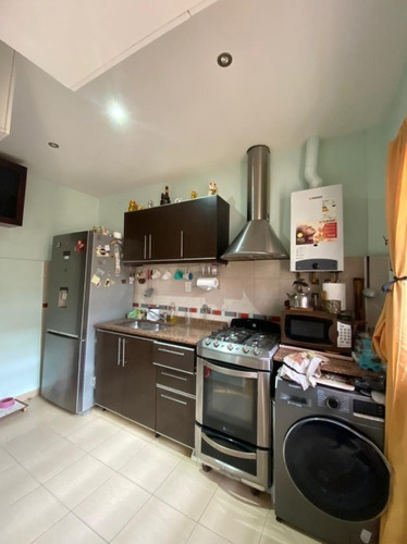 Departamento Tipo Casa En Venta En Wilde Centro