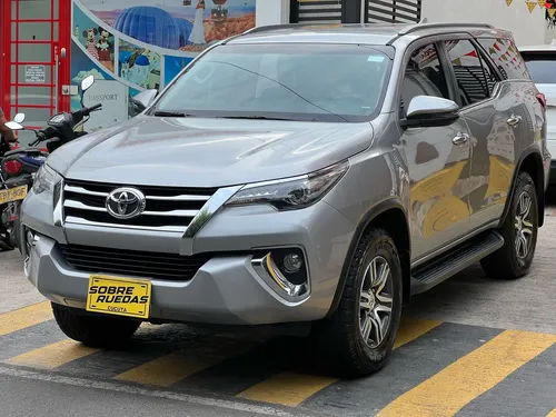 Toyota Fortuner Srv 2.7 A Gasolina Mod 2020