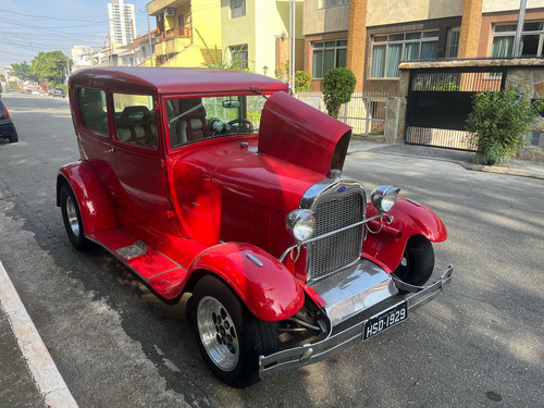 Ford 1929 Hot Rod V8 302 Aut.