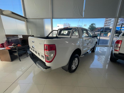 Imagen 4 de 15 de Ford Ranger Xlt 4x2 Mt 3.2 Tdci 200cv 2022