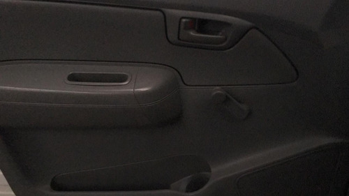 Imagen 9 de 25 de Toyota Hilux Dx 2007 4x4 2.5cc