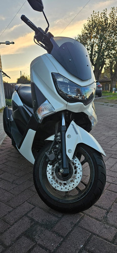 Motor 4 Tiempos- Capacidad Motor 155cc- Bencina 40km Por L