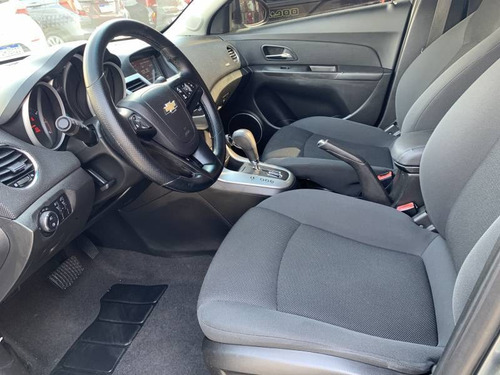 Imagem 7 de 9 de Chevrolet Cruze Lt 1.8 16v