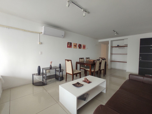 Venta Apartamento 3 Dormitorios, Con Patio Y Barbacoa. Malvin.