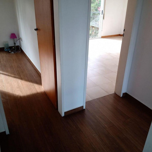 Excelente Propiedad Con Local En Muy Buena Zona!!!