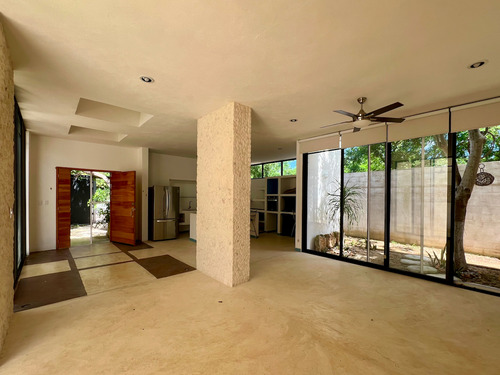 Casa En Venta En Quintas Baspul De 1 Planta Y 2 Recámaras | A 20 Min De Mérida