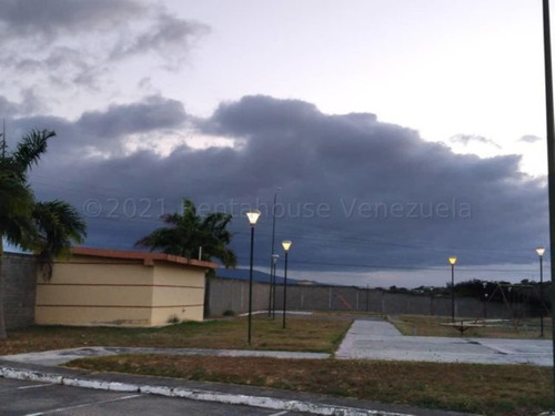 Imagen 23 de 30 de Apartamentos En Venta Zona Este Barquisimeto 21-18339 #m