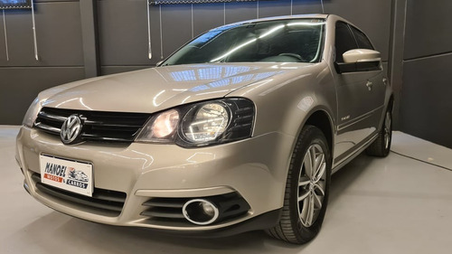 Imagem 1 de 8 de Volkswagen - Golf 1.6 Sportline - 2013