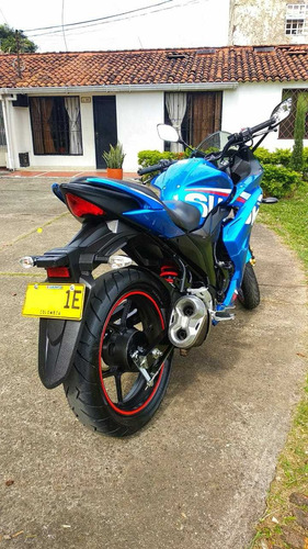 Suzuki Gixxer Sf