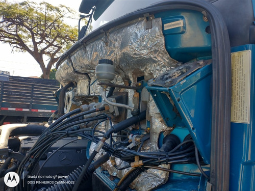 Imagem 24 de 25 de Mercedes Benz 1318 Ano 2010 Baú Sider Truck