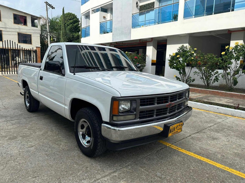 Chevrolet Cheyenne 5.7 C1500