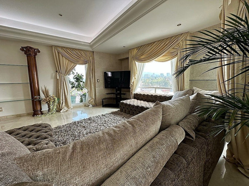 Departamento En Venta En La Cumbre (el Servilletero) Con Balcones