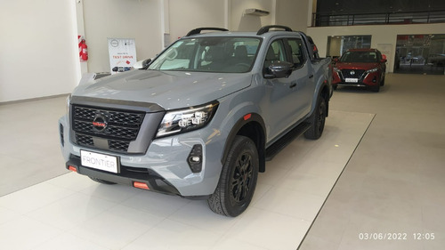 Imagen 2 de 25 de Nissan Frontier Pro4x 4x4 At 2.3 D Cd My22 0km - Sendai